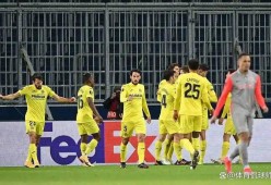 体育游戏娱乐平台-包含比利亚雷亚尔训练开放日；今晨强势反弹引观众欢呼；NBA季后赛在即；阵容厚度经受考验的词条