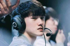 体育游戏娱乐平台-Karsa意外战胜澳大利亚队，重返赛场引爆全场！全场沸腾不已(凯瑟琳泽塔琼斯烈火雄威)