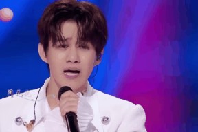 体育游戏娱乐平台-关于德罗巴重返赛场，持续失利首场状态出色，德国队观众沸腾！比赛高潮迭起的信息